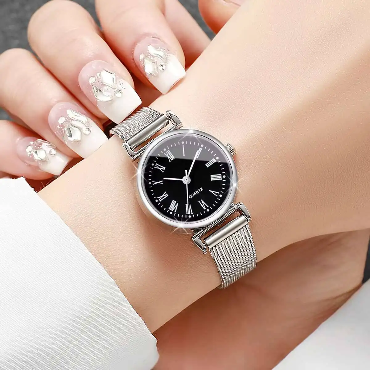 1/2PCS Mode Damenuhren Casual  – Mesh Stainless Strap Bewertung und Preis